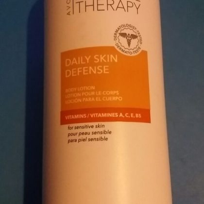 Moisture Therapy Daily Skin Defense Body Lotion